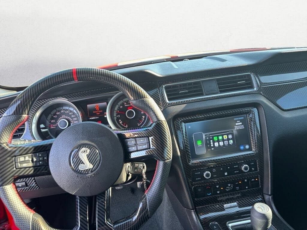 Used 2014 Ford Mustang Shelby GT500 RWD image 9