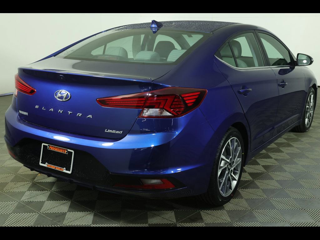 Used 2020 Hyundai Elantra Limited w/ Ultimate Package 03 FWD image 7