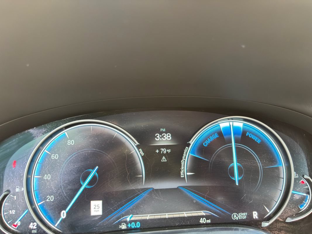 Used 2016 BMW 750i xDrive AWD/4WD image 25