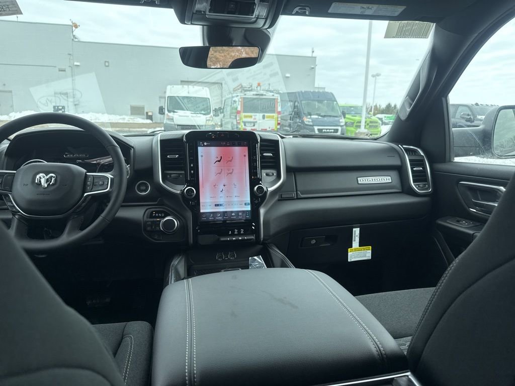 New 2026 RAM 1500 4x4 Crew Cab image 41