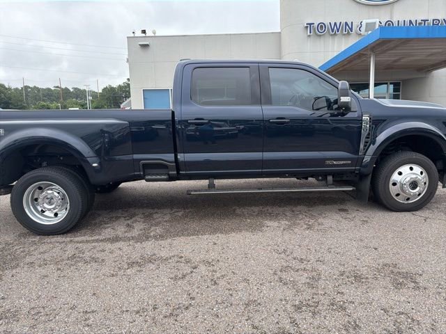 Used 2023 Ford F450 Lariat w/ FX4 Off-Road Package AWD/4WD image 2