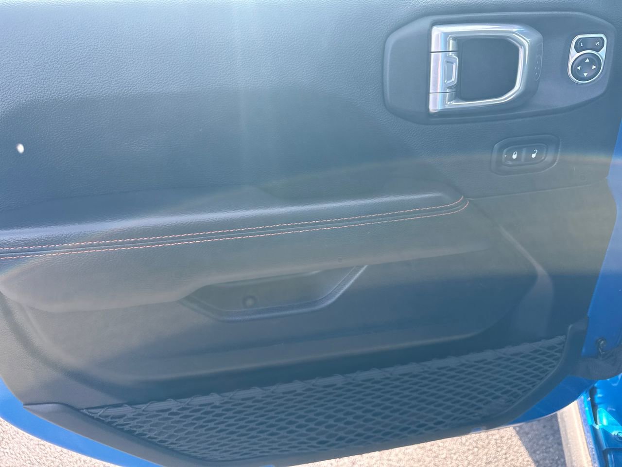 Used 2021 Jeep Gladiator Mojave w/ LED Lighting Group image 15