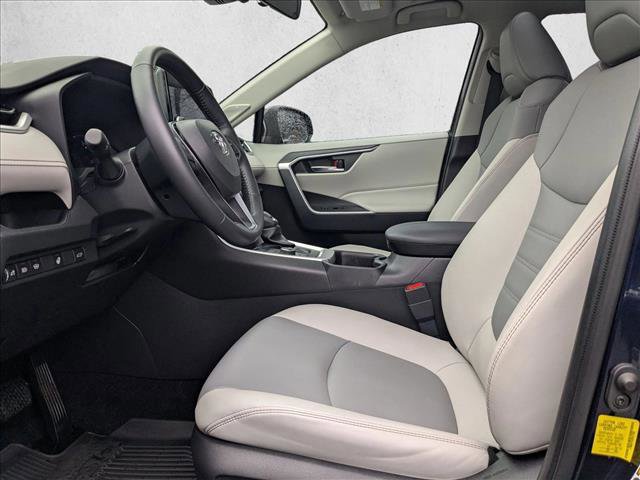 Used 2023 Toyota RAV4 XLE Premium image 19