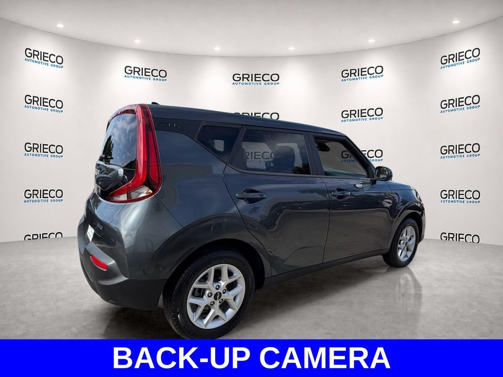 Used 2022 Kia Soul LX w/ Technology Package FWD image 7