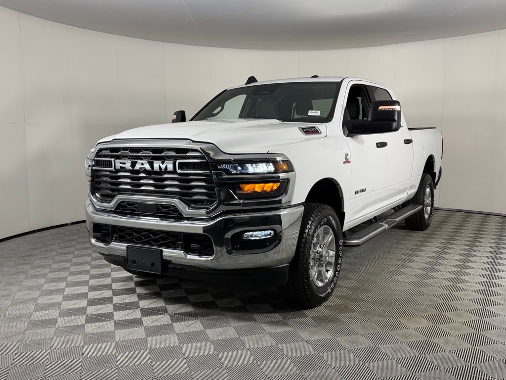 Used 2025 RAM 2500 Lone Star image 3