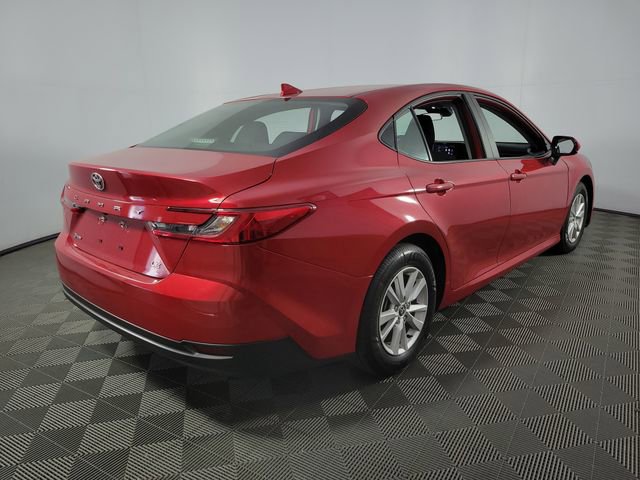 Used 2025 Toyota Camry LE FWD image 8