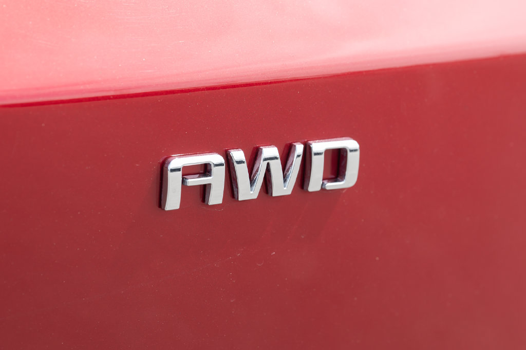 Used 2024 Chevrolet Blazer EV LT AWD/4WD image 14