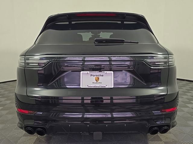Certified 2021 Porsche Cayenne GTS AWD/4WD image 6