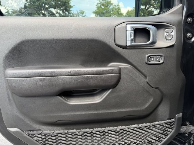 Used 2022 Jeep Wrangler Sport AWD/4WD image 11