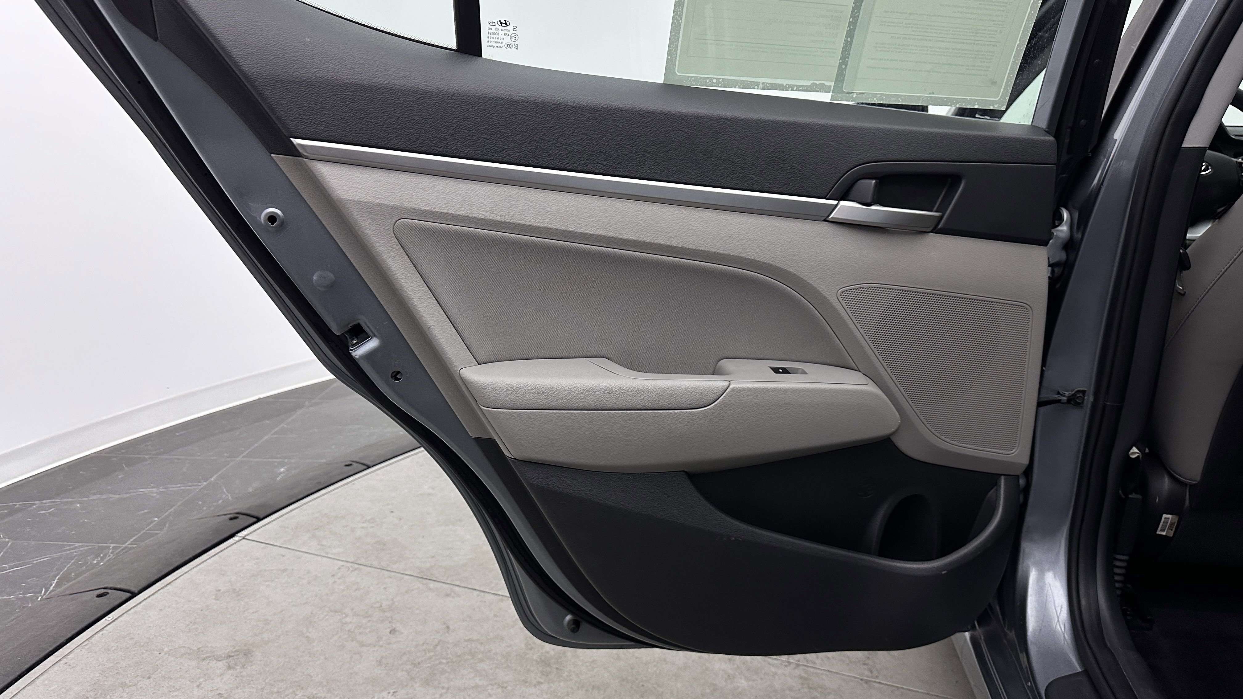 Used 2019 Hyundai Elantra SEL FWD image 22