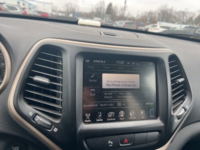 Used 2015 Jeep Cherokee Latitude w/ Comfort/Convenience Group image 10