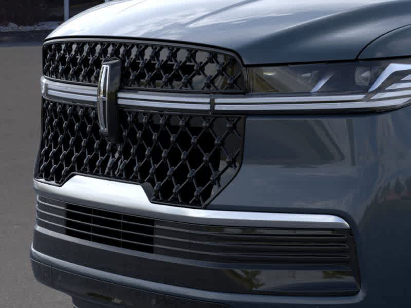 New 2025 Lincoln Navigator Reserve w/ Jet Appearance Package image 17