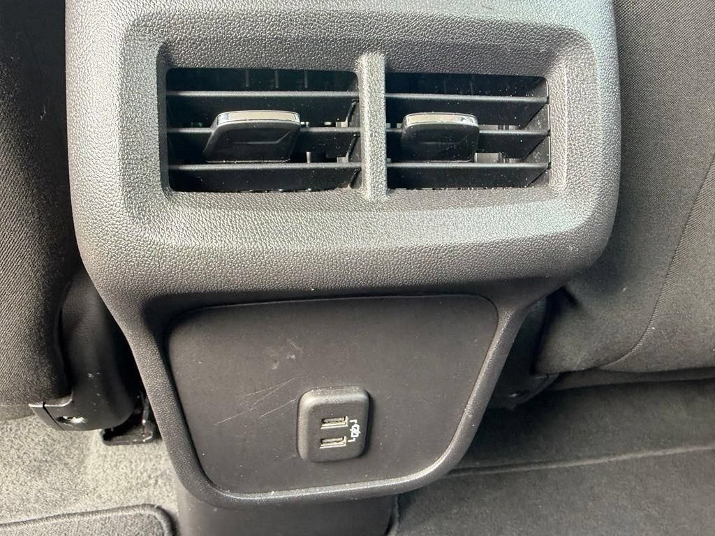 Used 2024 Chevrolet Equinox LT AWD/4WD image 15