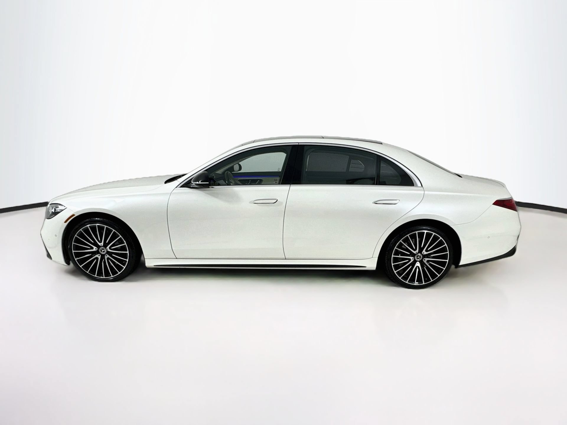 Certified 2022 Mercedes-Benz S 580 4MATIC Sedan image 5