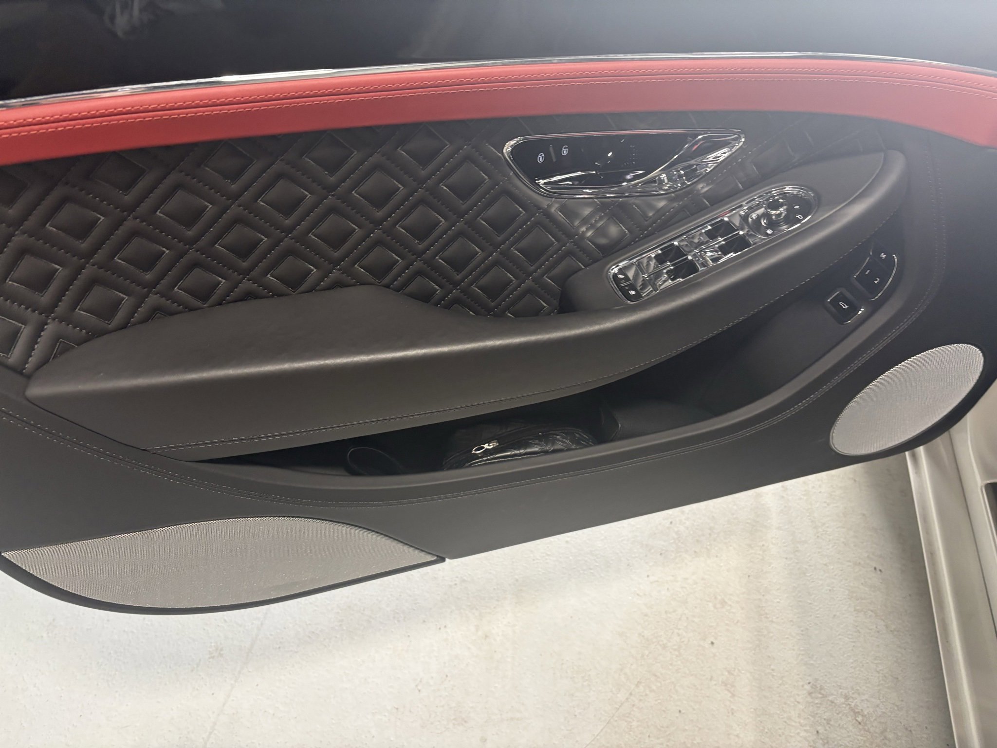 Used 2020 Bentley Continental GT image 4