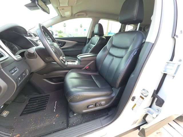 Used 2024 Nissan Murano SV w/ SV Midnight Edition Package image 13