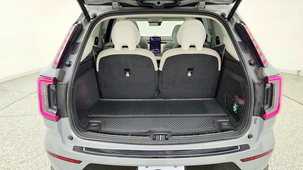 Used 2025 Volvo EX90 Ultra AWD/4WD image 21