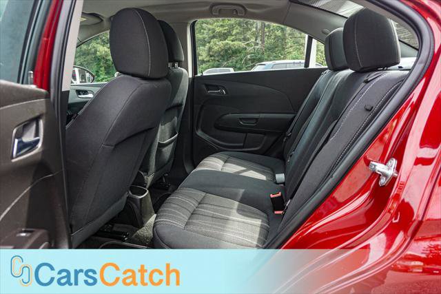Used 2019 Chevrolet Sonic LT FWD image 21