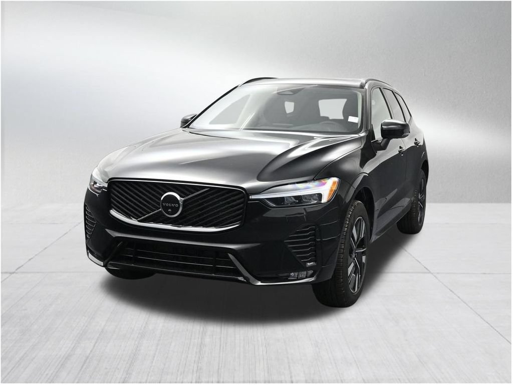 New 2026 Volvo XC60 B5 Plus AWD/4WD image 8