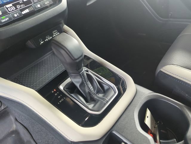 Used 2025 Subaru Forester Limited image 32
