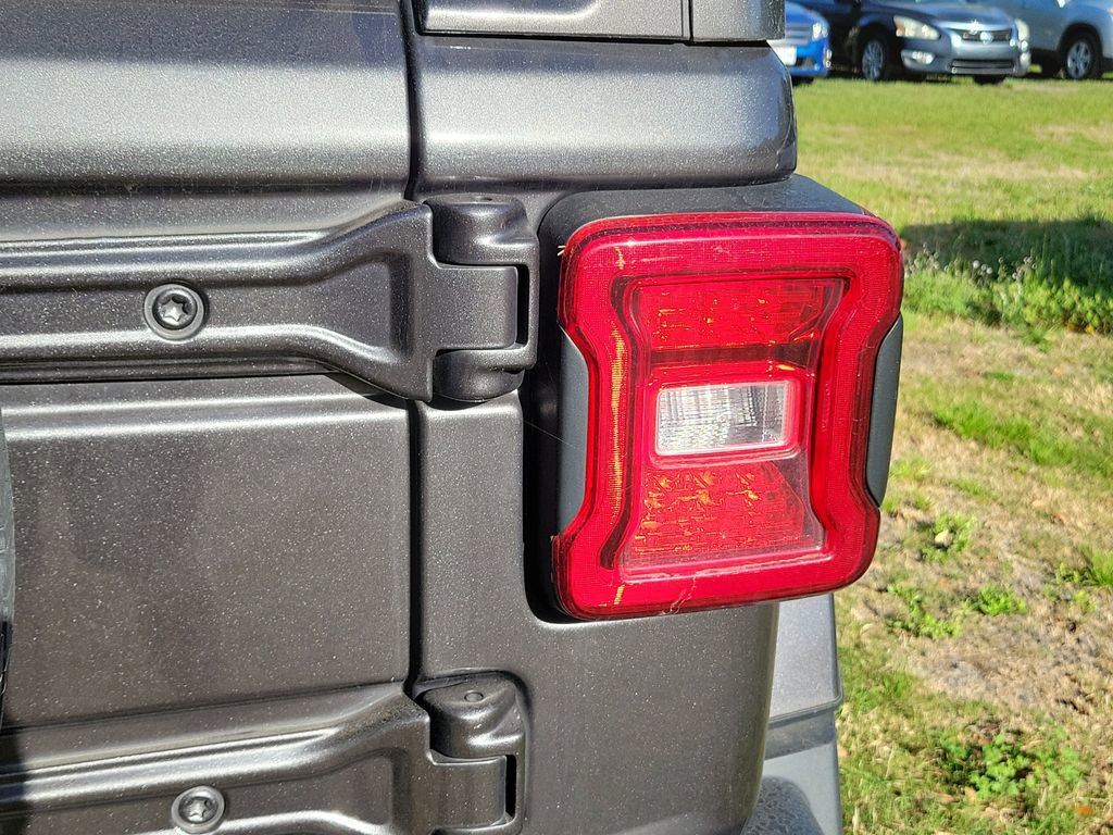 Used 2021 Jeep Wrangler Unlimited Sahara image 19