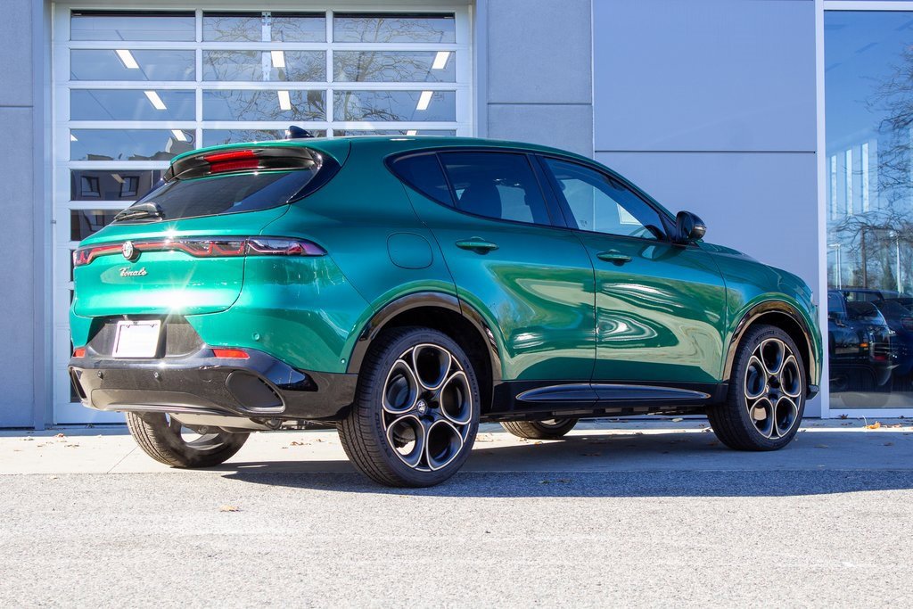 New 2025 Alfa Romeo Tonale image 10