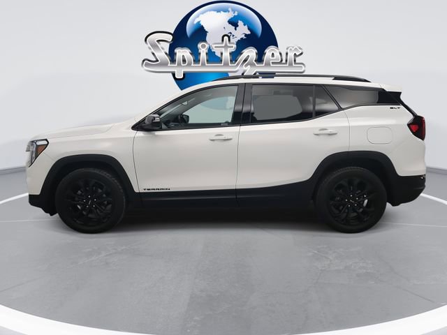 Used 2022 GMC Terrain SLT w/ Infotainment Package II image 8
