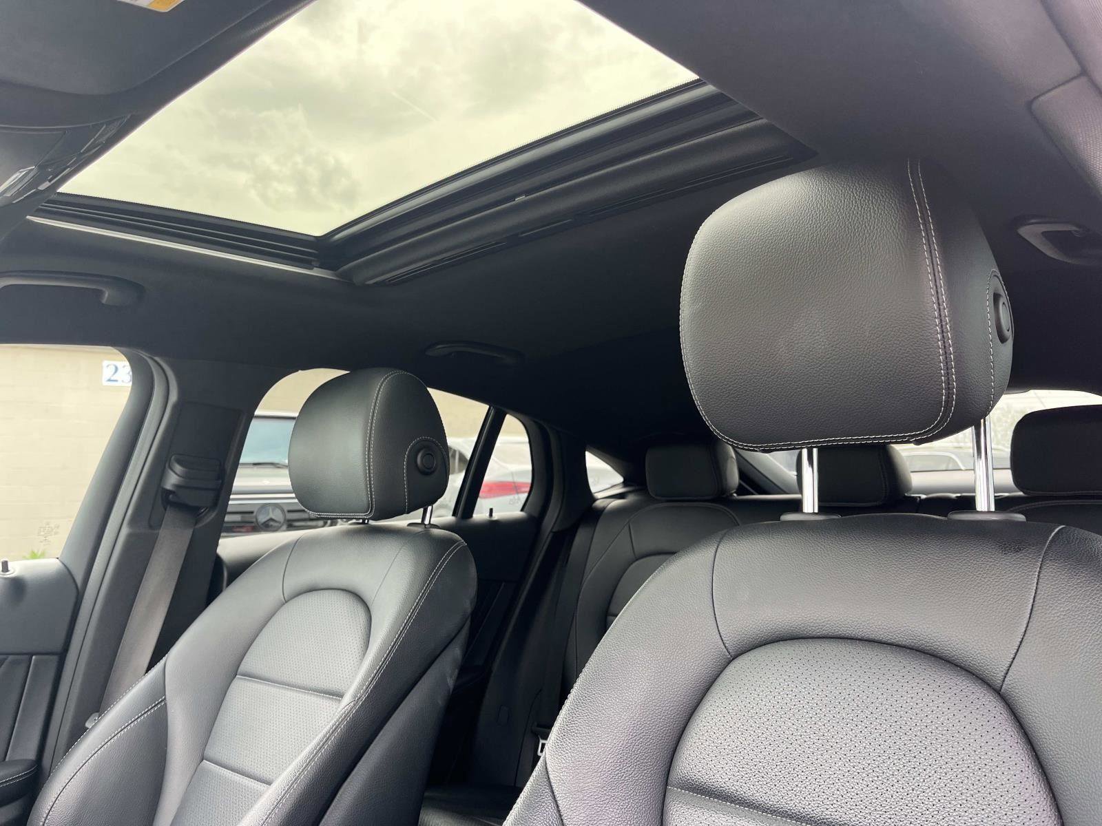 Used 2019 Mercedes-Benz GLC 300 4MATIC Coupe image 25