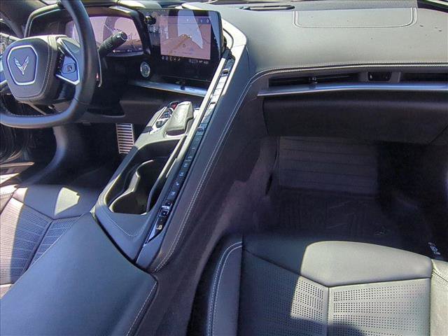 Certified 2022 Chevrolet Corvette Stingray Premium Cpe w/ Z51 Performance Package RWD image 17