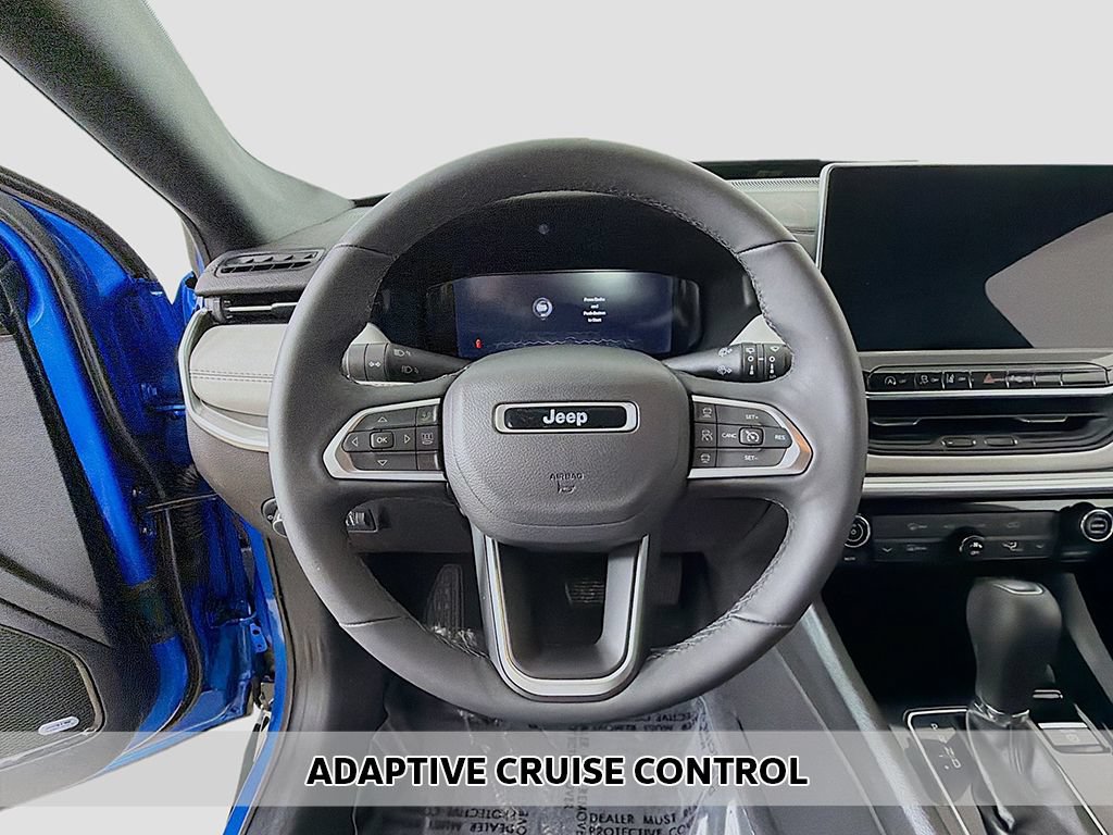 Used 2025 Jeep Compass Limited w/ Elite Group AWD/4WD image 7