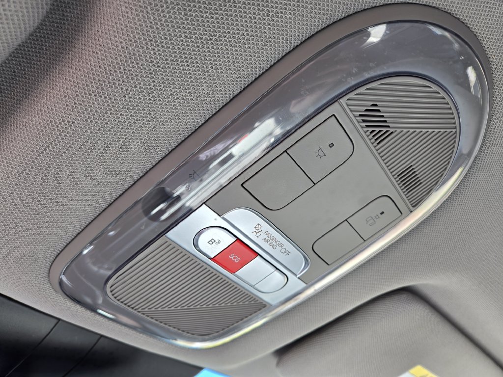 Used 2023 Hyundai Ioniq 6 SEL AWD/4WD image 27