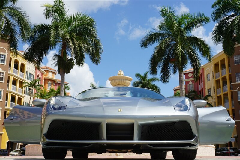Used 2018 Ferrari 488 Spider RWD image 31