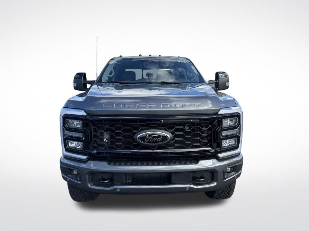New 2026 Ford F350 Lariat image 2