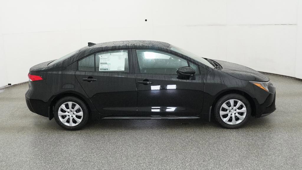 Certified 2026 Toyota Corolla LE image 25