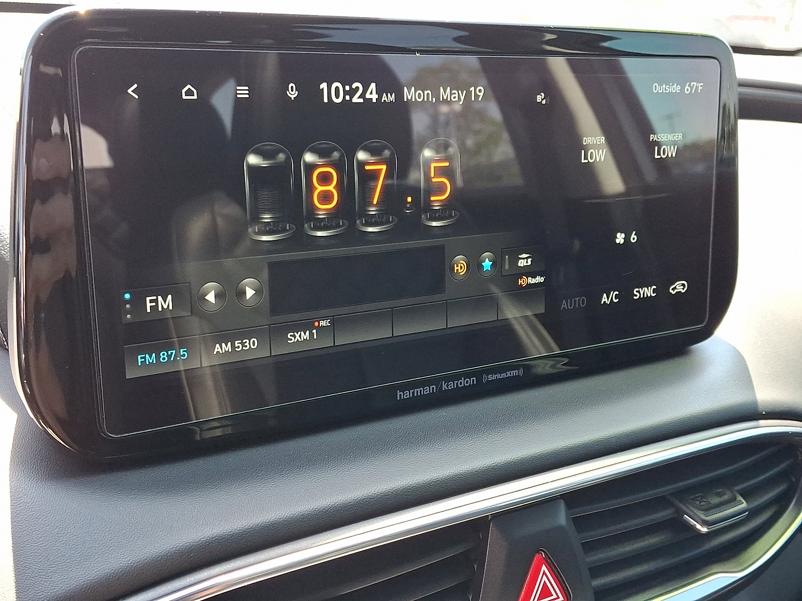 Used 2022 Hyundai Santa Fe Limited image 17