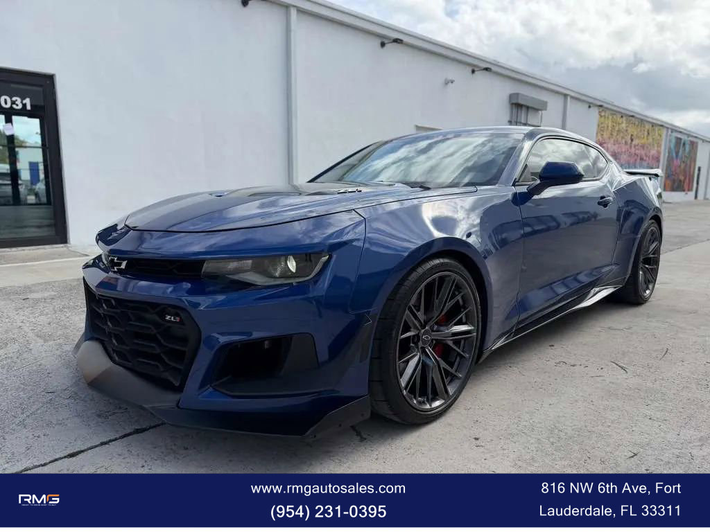 Used 2020 Chevrolet Camaro ZL1 image 1