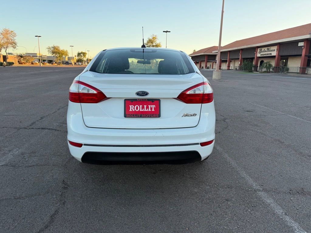Used 2016 Ford Fiesta S image 7