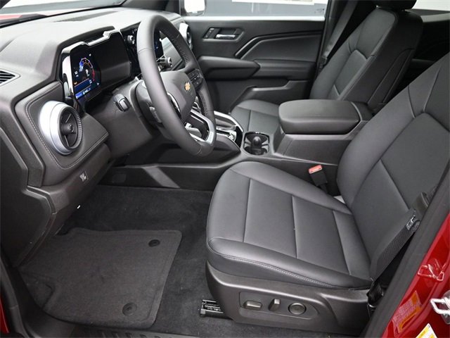 Used 2024 Chevrolet Colorado LT w/ LT Convenience Package III image 16