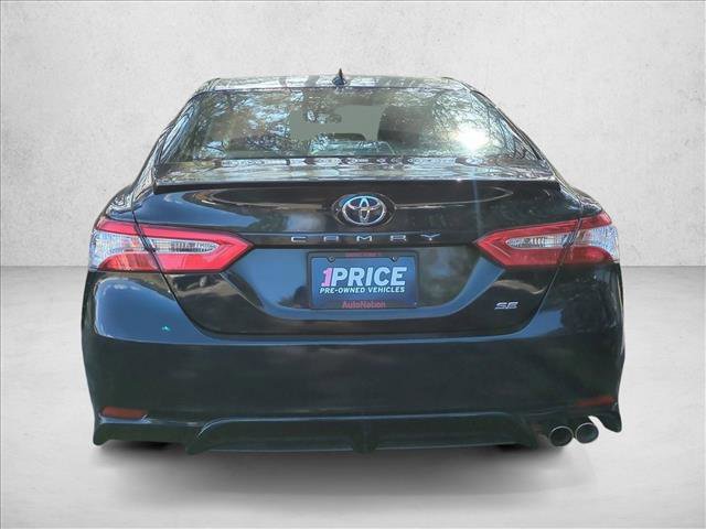 Used 2020 Toyota Camry SE image 7