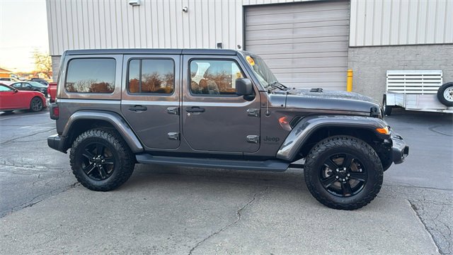 Used 2020 Jeep Wrangler Unlimited Sahara image 28