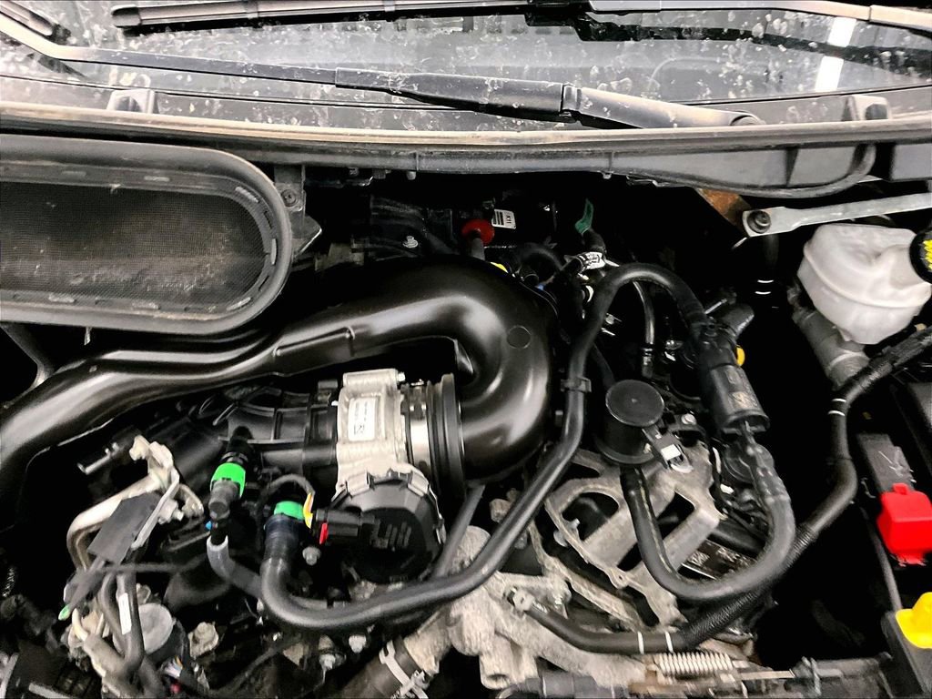 Used 2024 Ford Transit 350 XLT image 32
