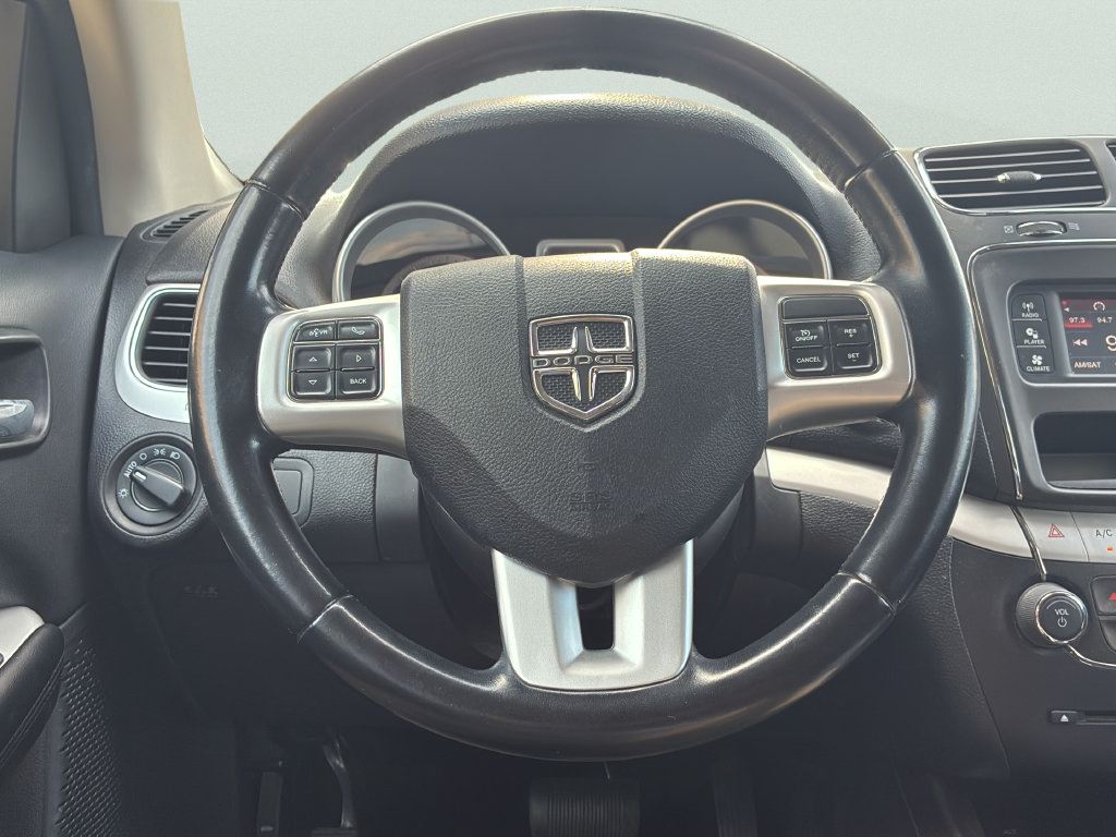 Used 2020 Dodge Journey SE w/ SE Popular Equipment Group FWD image 27