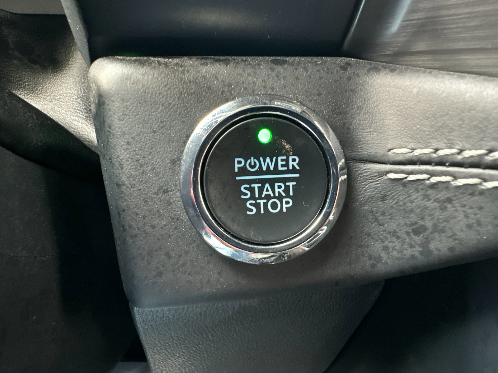 Certified 2024 Ford F150 Lightning Platinum image 23