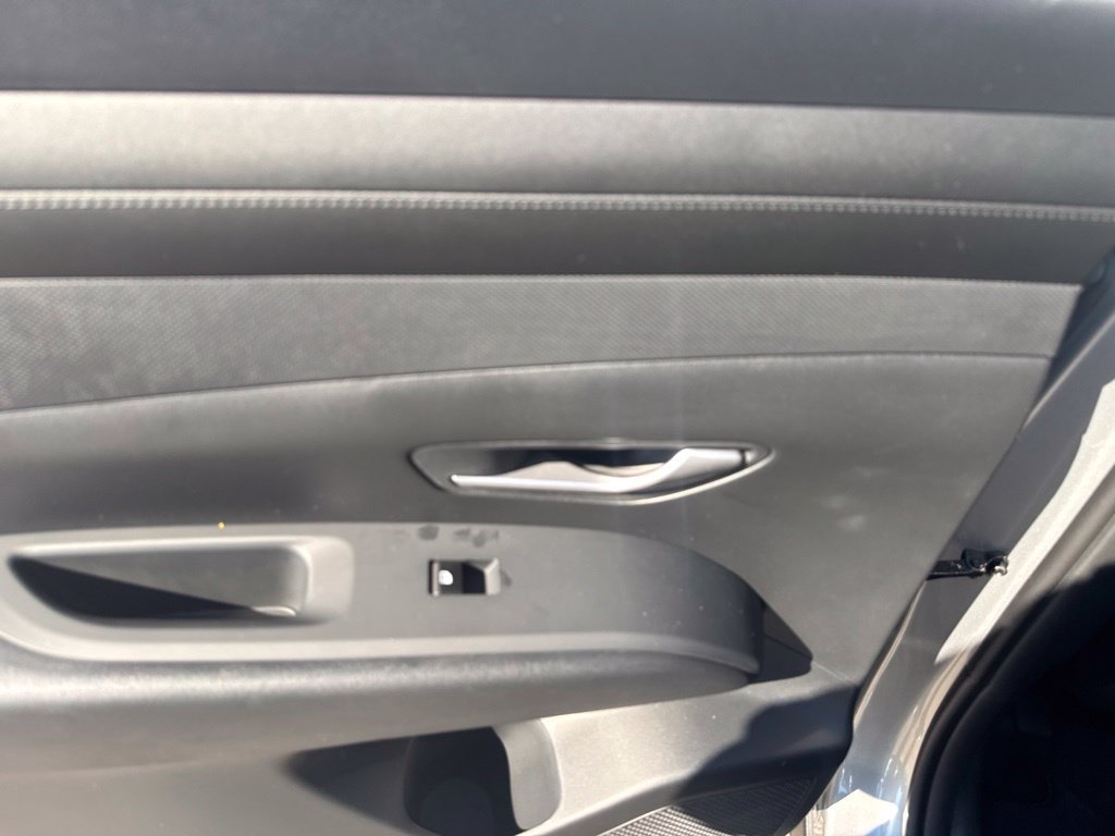 New 2026 Hyundai Tucson SEL Plus FWD image 12
