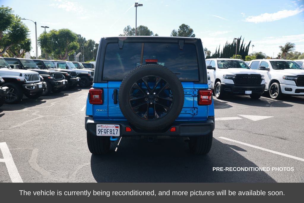 Used 2023 Jeep Wrangler Unlimited Sahara image 4