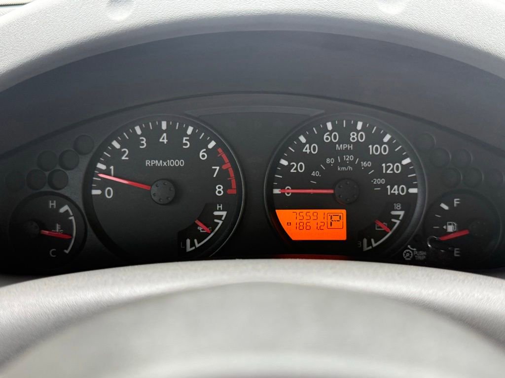 Used 2014 Nissan Frontier SV RWD image 10