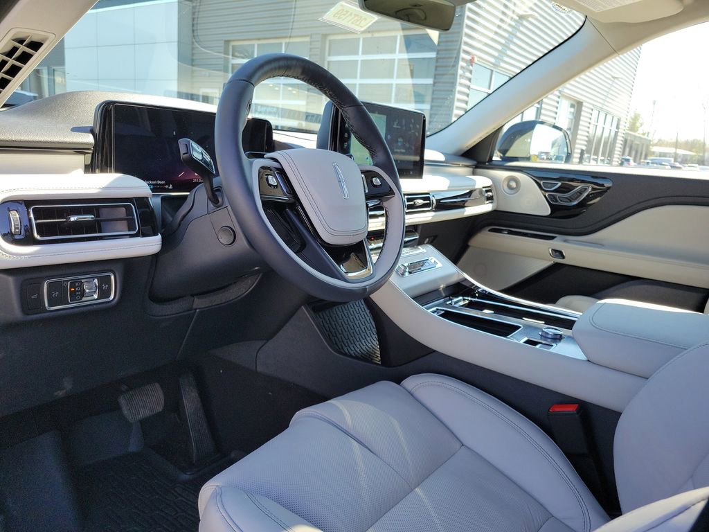 New 2026 Lincoln Aviator Reserve image 21