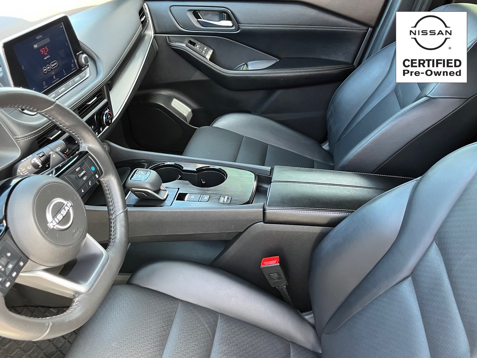 Certified 2023 Nissan Rogue SV w/ SV Premium B Package FWD image 17