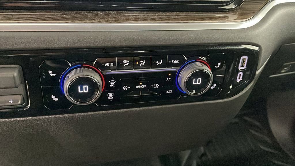 New 2025 Chevrolet Silverado 2500 LT w/ Convenience Package image 29