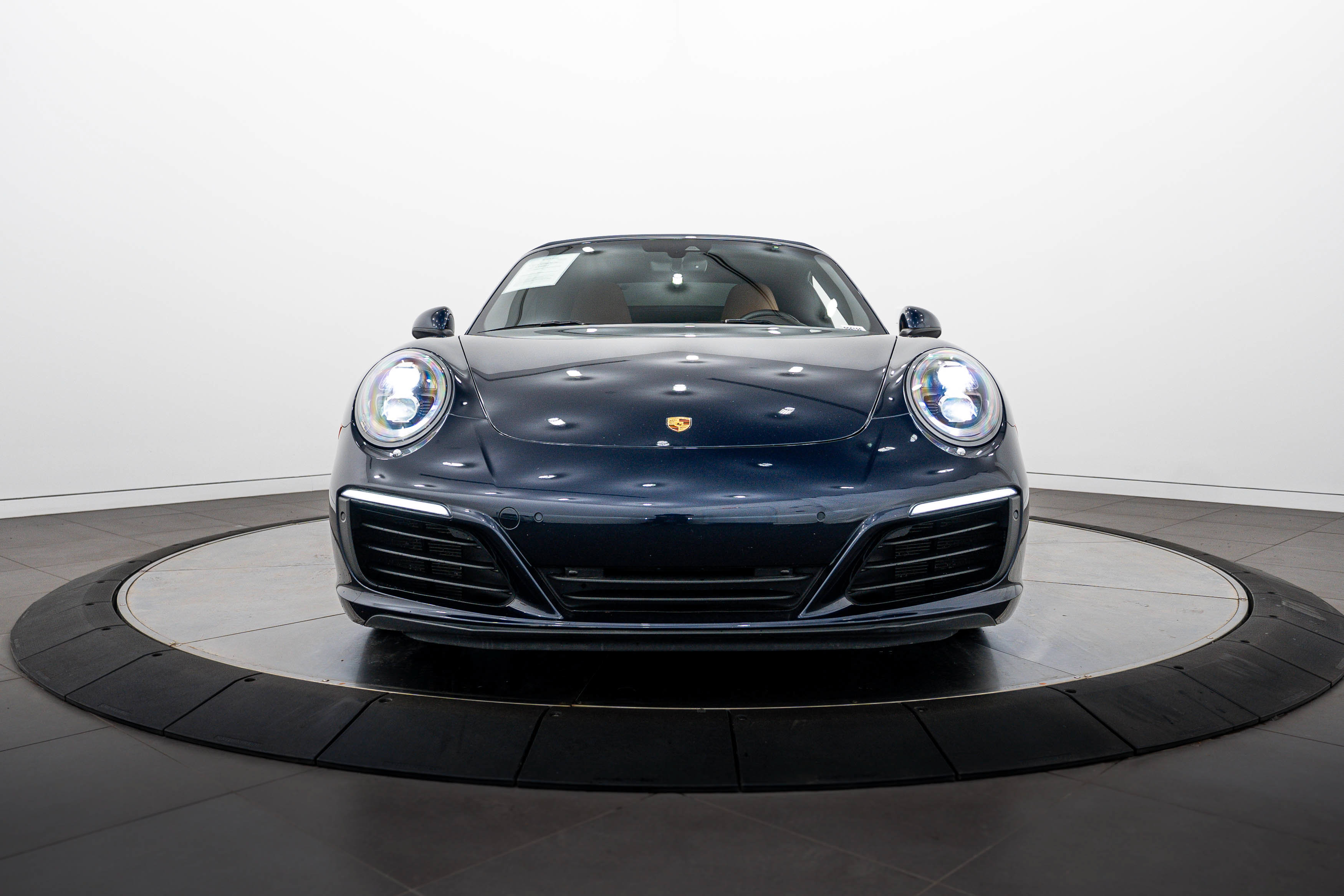 Certified 2017 Porsche 911 Carrera 4S AWD/4WD image 34